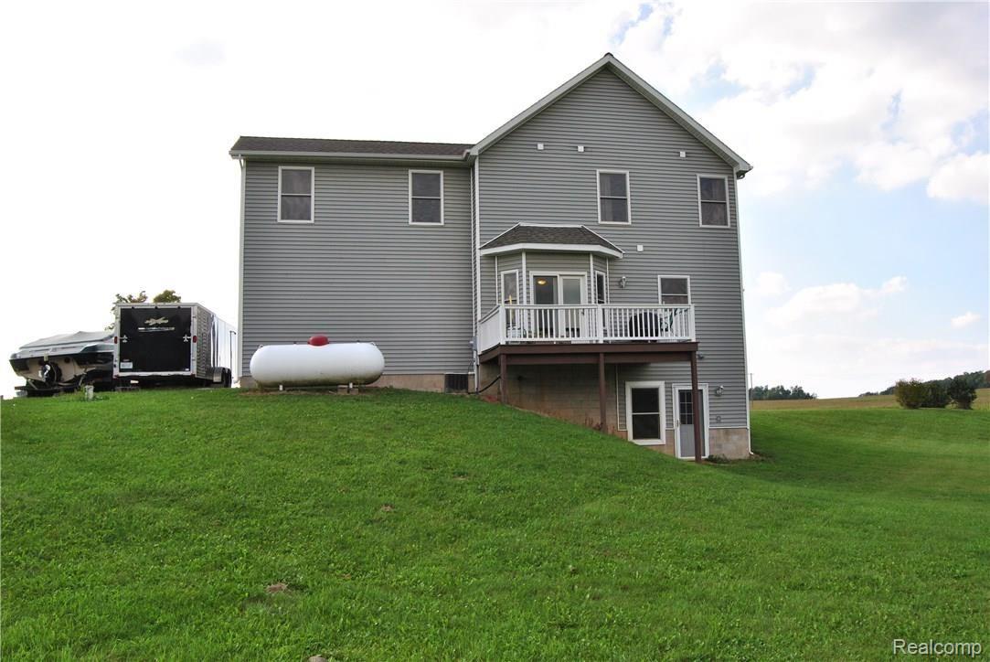 5620 Slattery Road North Branch, MI 48461 - Photo 2 of 16 DSC_0059.JPG