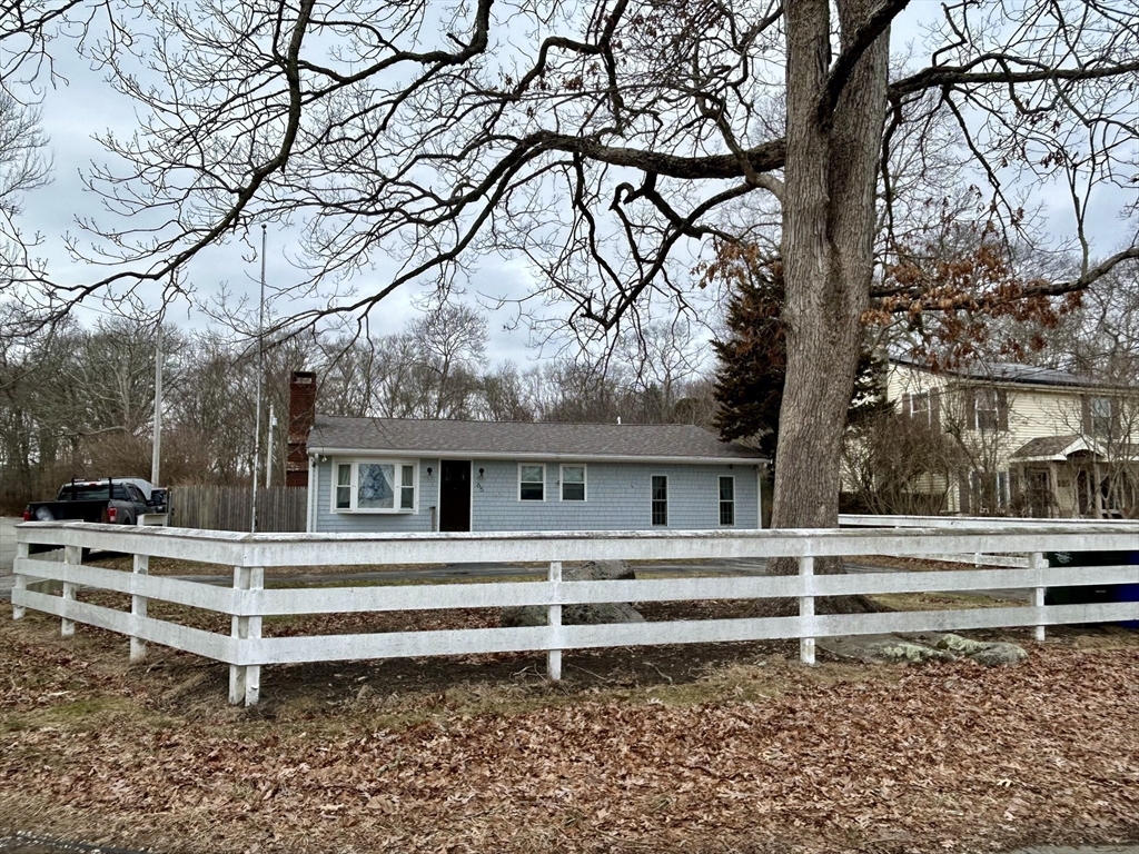 65 Judge Street Fall River, MA 02721 - Photo 2 of 29