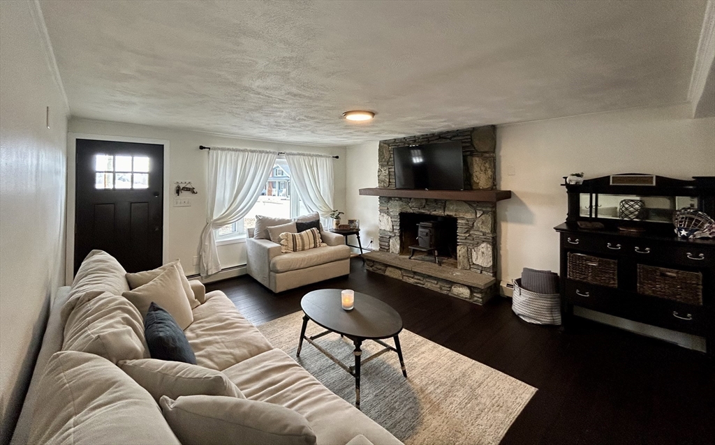 65 Judge Street Fall River, MA 02721 - Photo 6 of 29