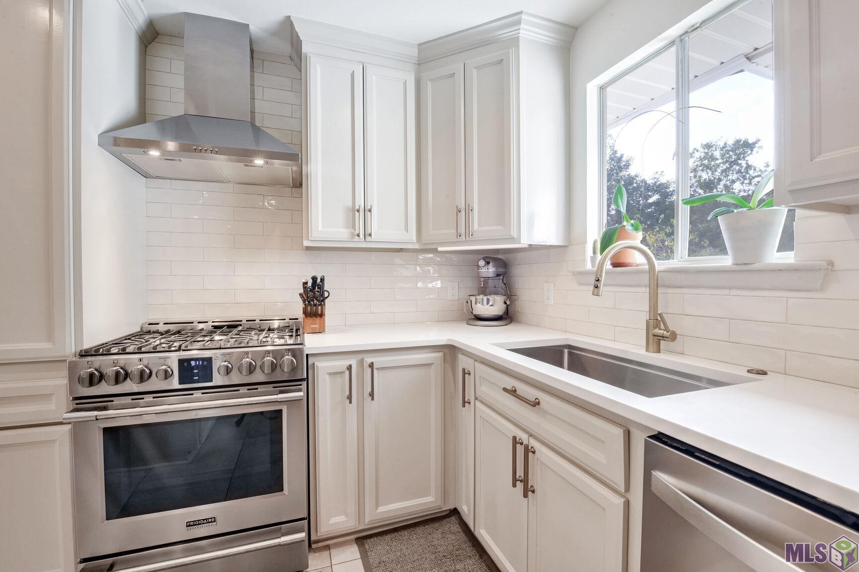 6966 Whitlow Drive Baton Rouge, LA 70808 - Photo 9 of 15 Gallery Image 9