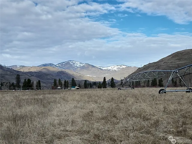 a view of an outdoor space with mountain view