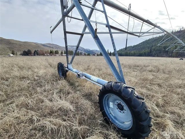 $989,000 | 1941 Highway 153, Carlton, WA 98814