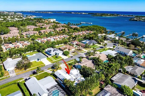 $6,500 | 630 Northeast 15th Place, Boynton Beach, FL 33435