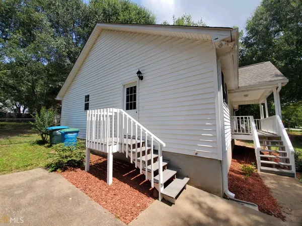 $1,800 | 124 Westwood Road, Commerce, GA 30529