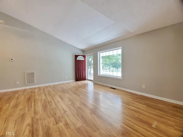 $1,800 | 124 Westwood Road, Commerce, GA 30529