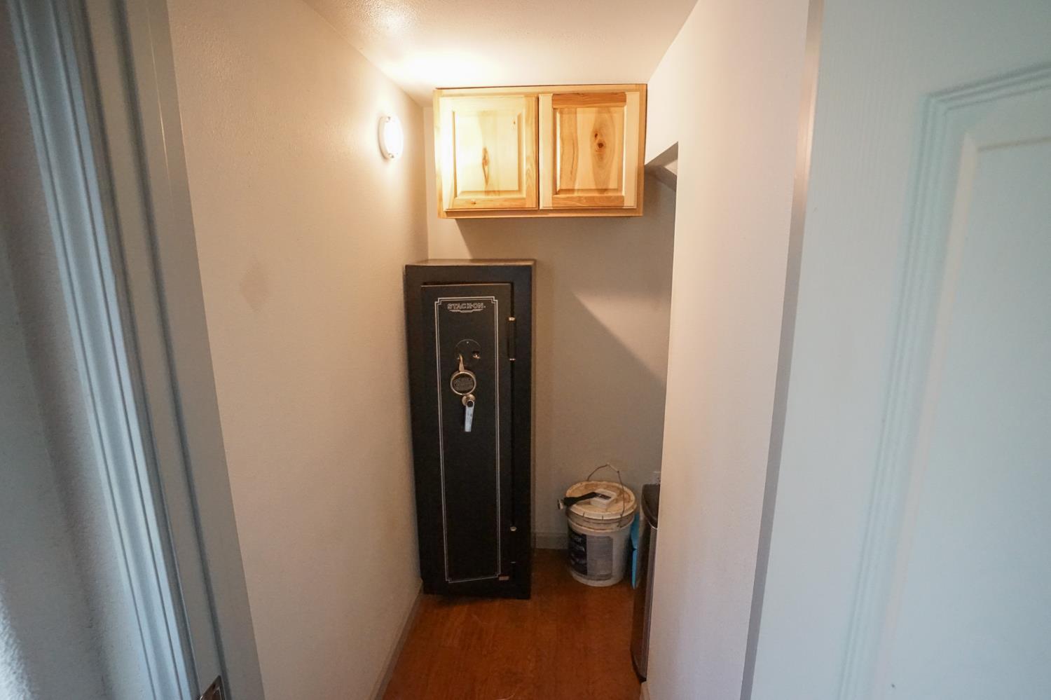 16375 Jesus Maria Road Mokelumne Hill, CA 95245 - Photo 19 of 39 a room with a sink and a window