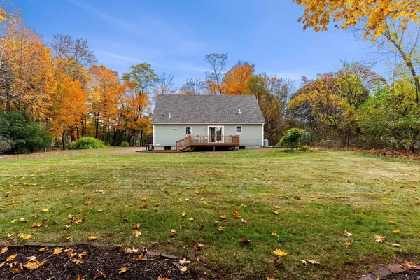 $814,000 | 21 Hammond Street, Rowley, MA 01969