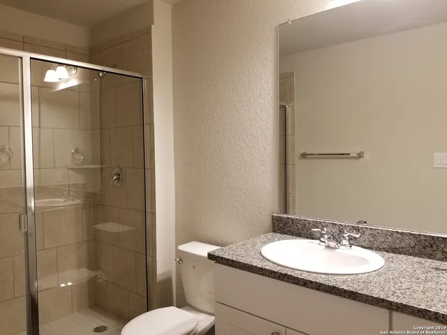 $1,575 | 11327 Babcock Crossing, San Antonio, TX 78249