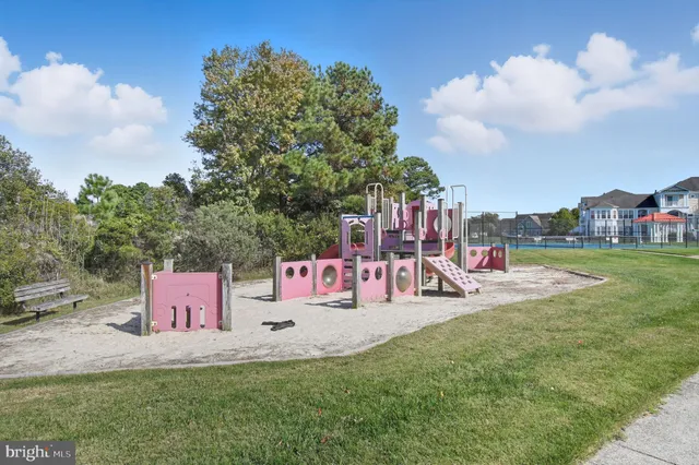 $525,000 | 38341 North Mill Lane, Unit 89, Ocean View, DE 19970