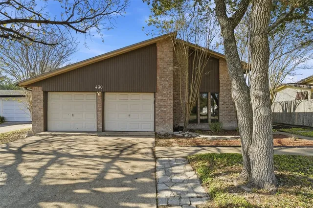 $330,000 | 430 Paloma Street, Corpus Christi, TX 78412