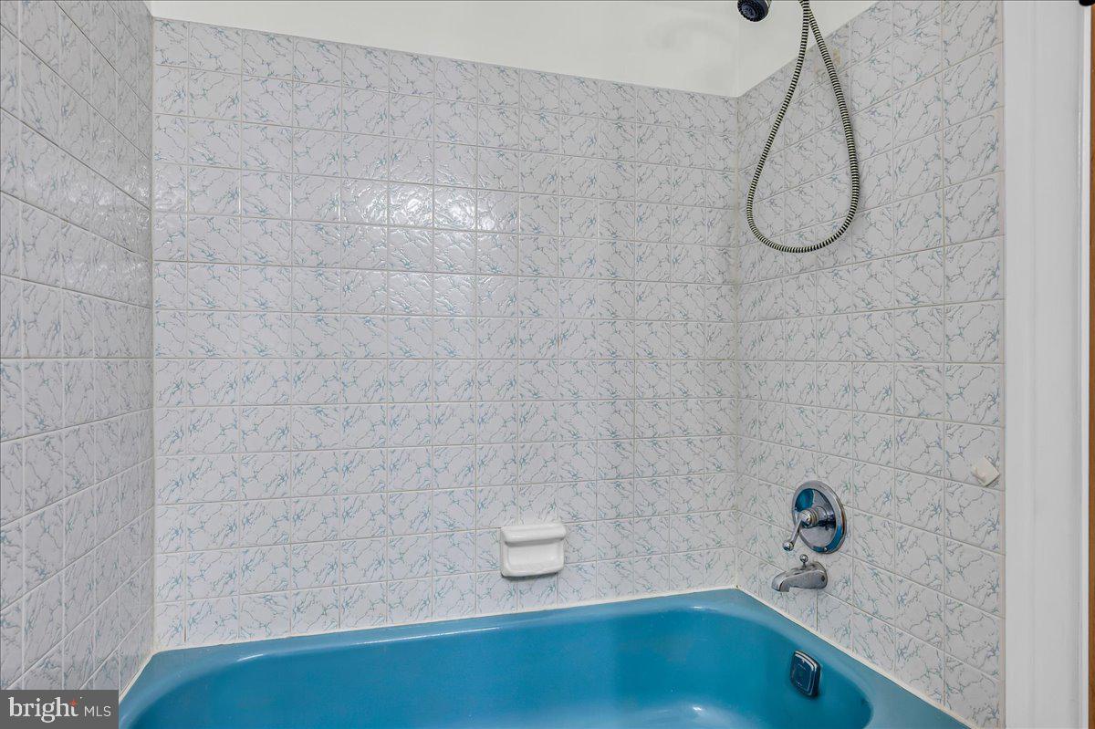 3600 Rustic Lane, Unit 245 Wilmington, DE 19808 - Photo 19 of 23 Bathroom