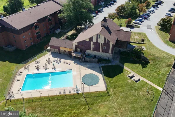 $215,000 | 3600 Rustic Lane, Unit 245, Wilmington, DE 19808