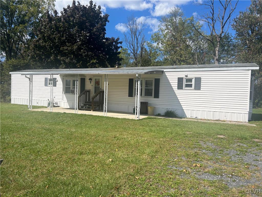 539 Norman Road Nazareth, PA 18064 - Photo 1 of 14 Front of home