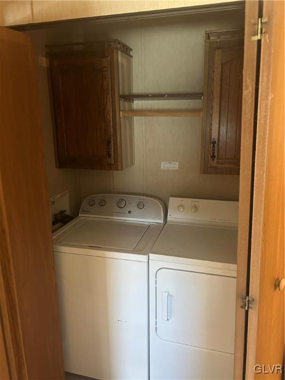 539 Norman Road Nazareth, PA 18064 - Photo 11 of 14 Laundry room