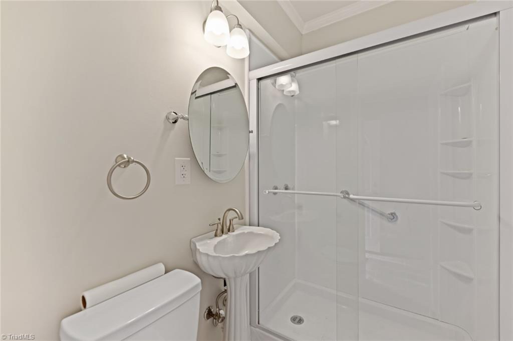 1015 South Hawthorne Road Winston-Salem, NC 27103 - Photo 16 of 24