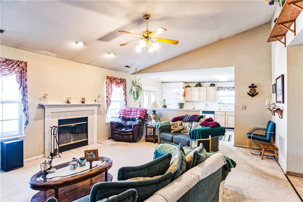 6324 Furnas Road Indianapolis, IN 46221 - Photo 8 of 36 Gallery Image 8
