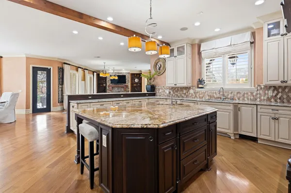$1,950,000 | 269 North Monterey Farms Cove, Collierville, TN 38017