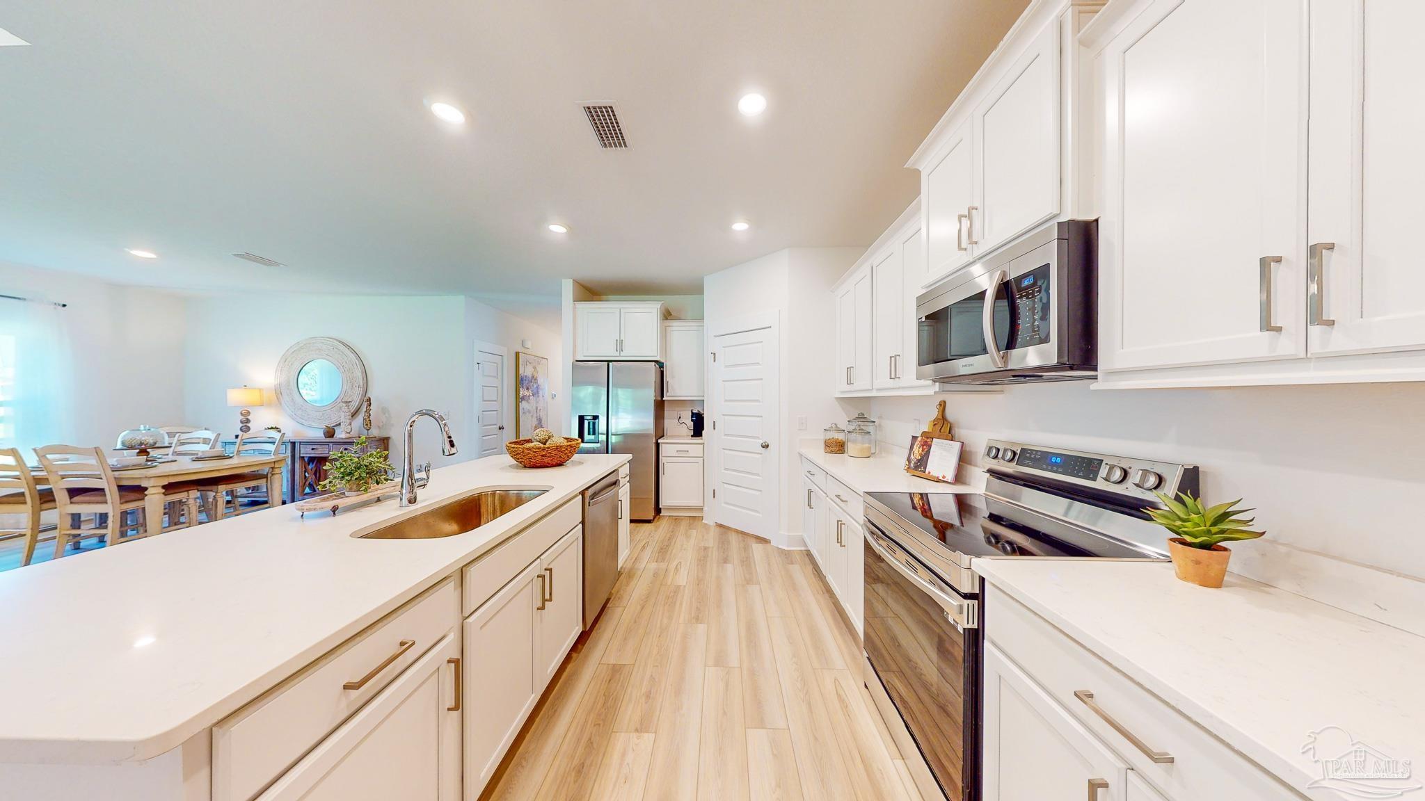 826 Windhill Drive Cantonment, FL 32533 - Photo 8 of 24 PHOTO NOT OF ACTUAL HOME. FOR ILLUSTRATIVE PURPOSE