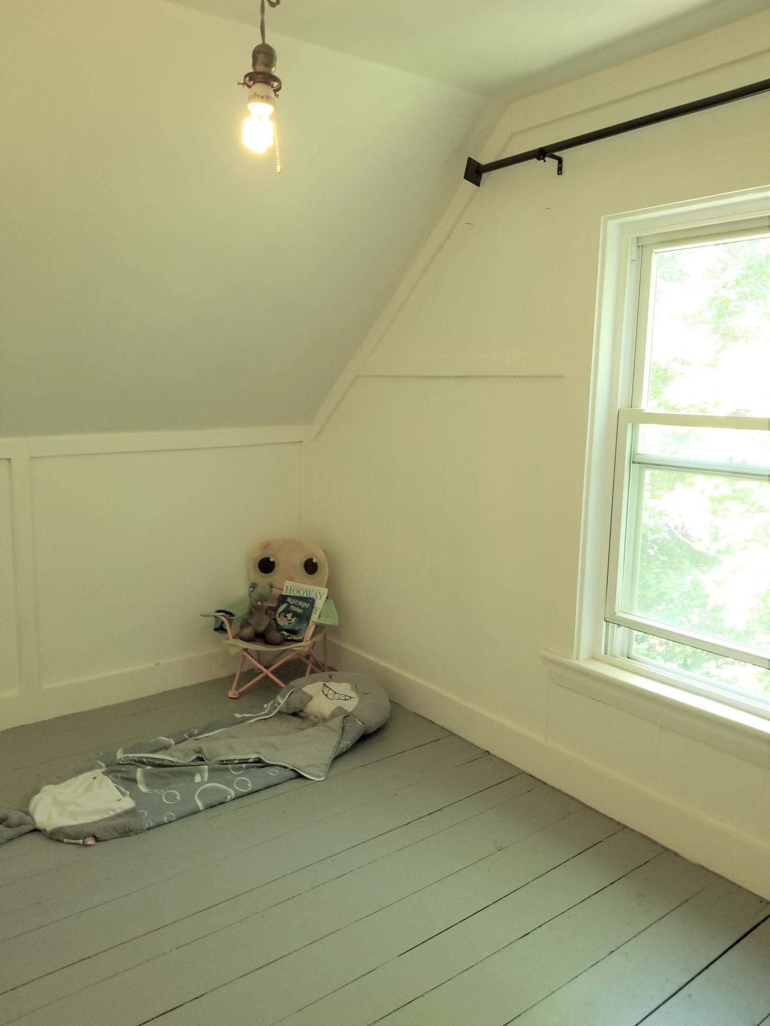 343 Paris Road Hebron, ME 04238 - Photo 35 of 50 3rd floor bedrm 5