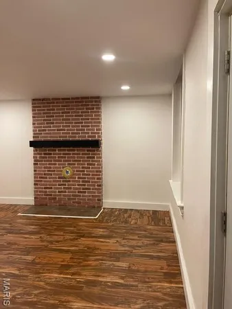 $310,000 | 463 Walsh Street, St. Louis, MO 63111