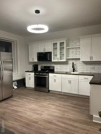 $310,000 | 463 Walsh Street, St. Louis, MO 63111