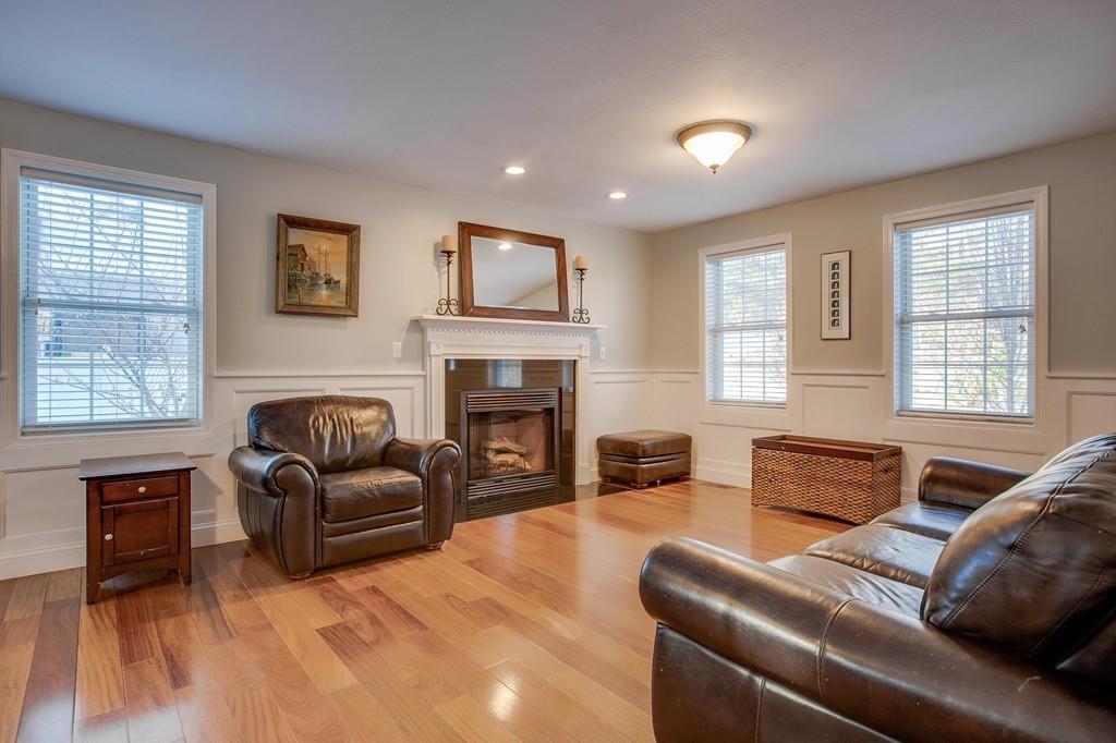 10 Maple Ridge Road Tyngsborough, MA 01879 - Photo 11 of 25