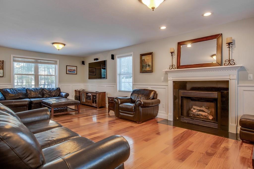 10 Maple Ridge Road Tyngsborough, MA 01879 - Photo 10 of 25