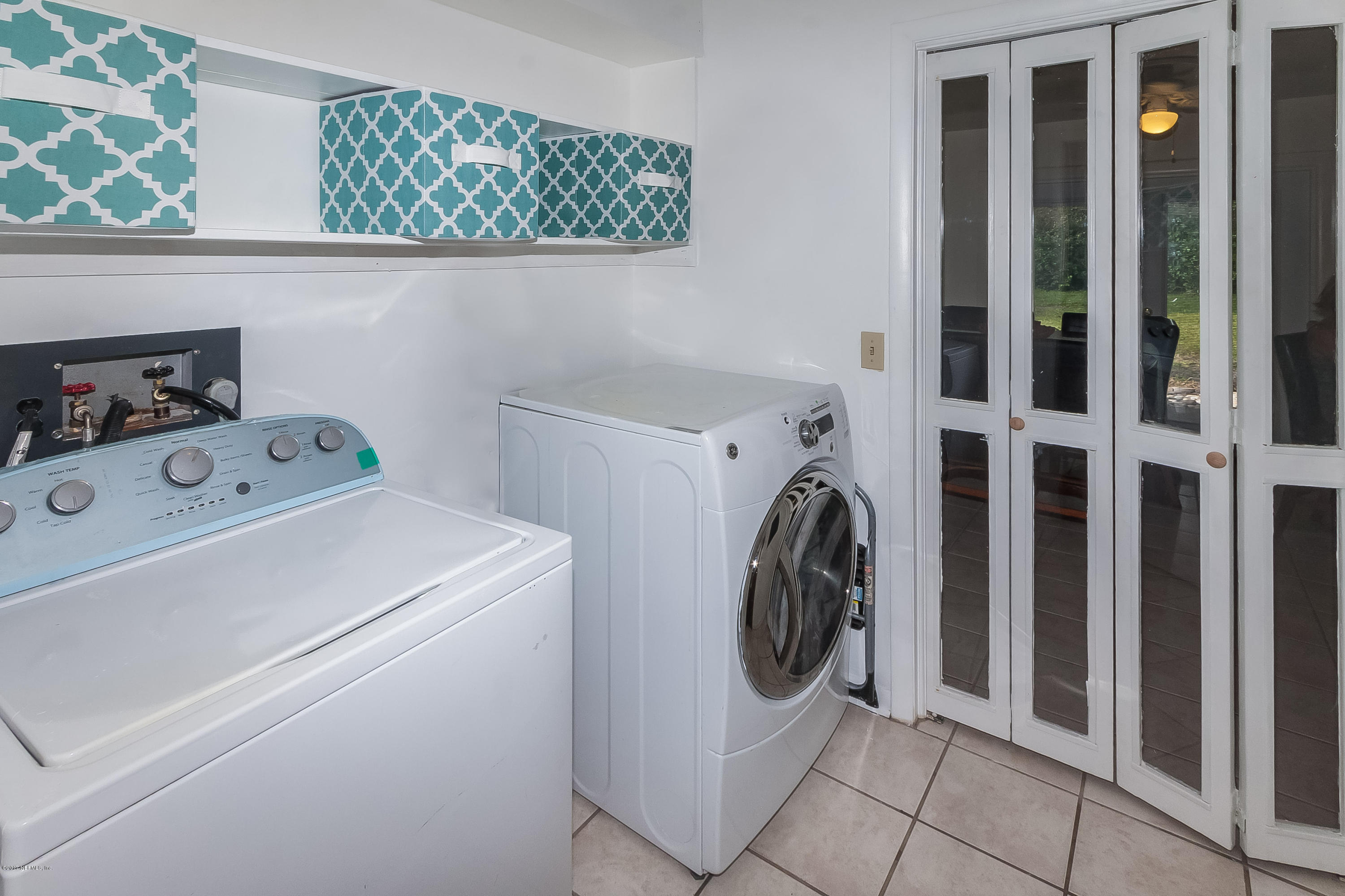 1306 Alderman Road East Jacksonville, FL 32211 - Photo 22 of 29 laundry room