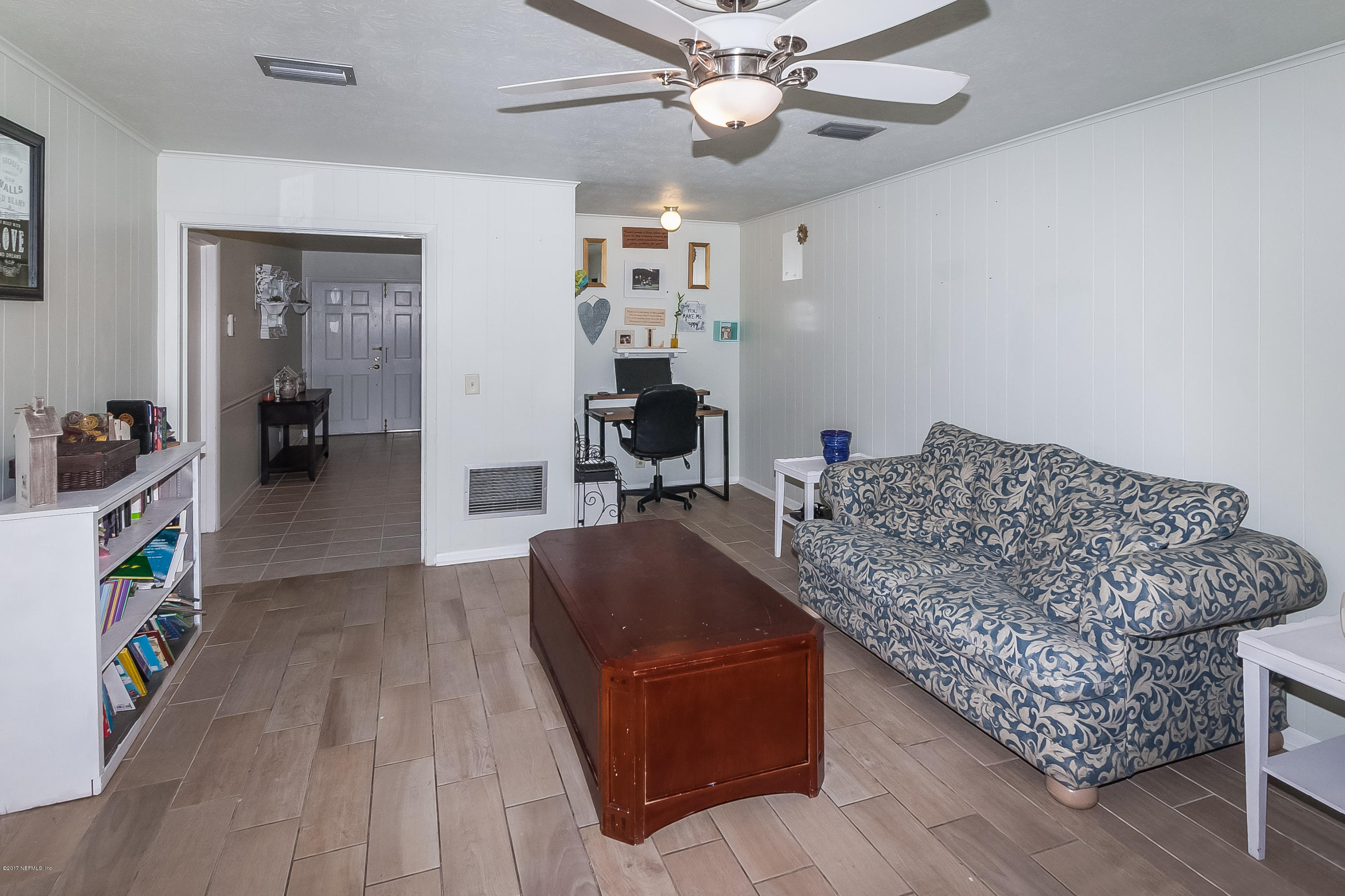1306 Alderman Road East Jacksonville, FL 32211 - Photo 5 of 29 family room (2)
