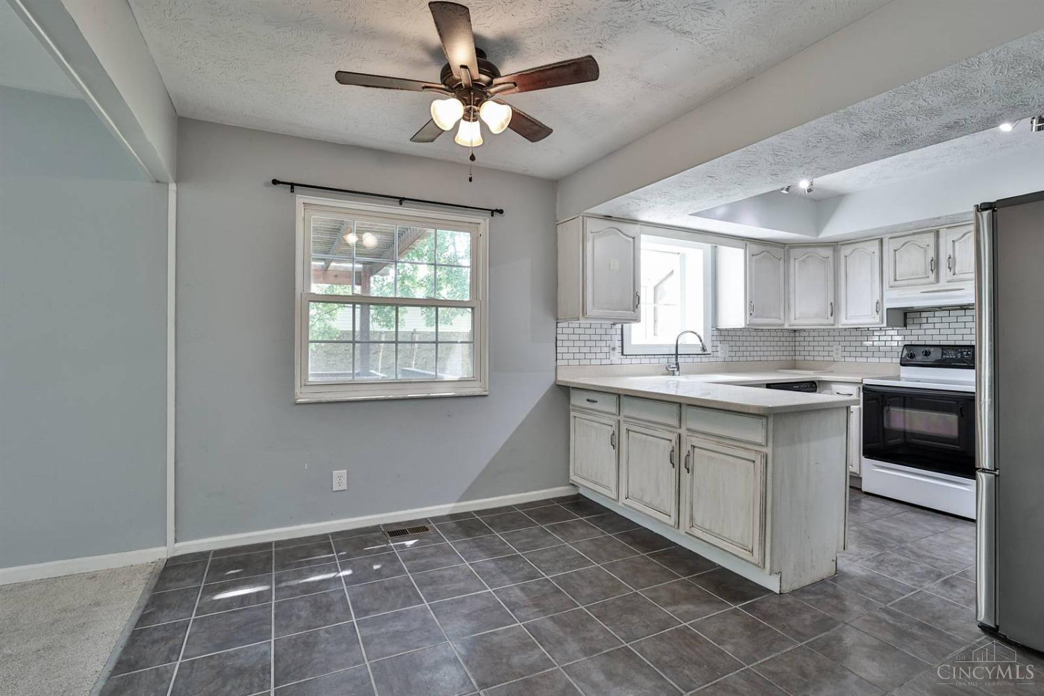 3553 Danbury Road Fairfield, OH 45014 - Photo 17 of 37 Gallery Image 17