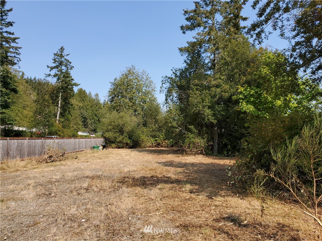 7240 East Grapeview Loop Road Allyn, WA 98524 - Photo 11 of 29 Gallery Image 11