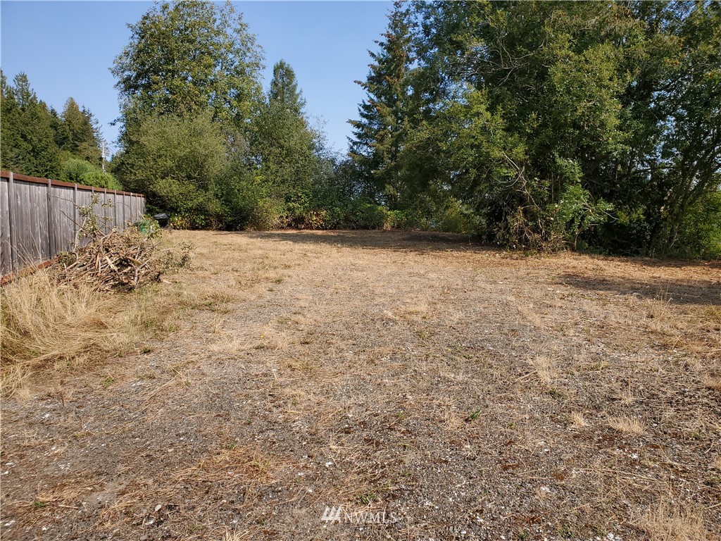7240 East Grapeview Loop Road Allyn, WA 98524 - Photo 17 of 29 Gallery Image 17