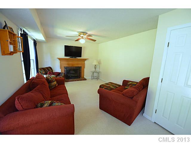6402 Mounting Rock Road Charlotte, NC 28217 - Photo 6 of 16