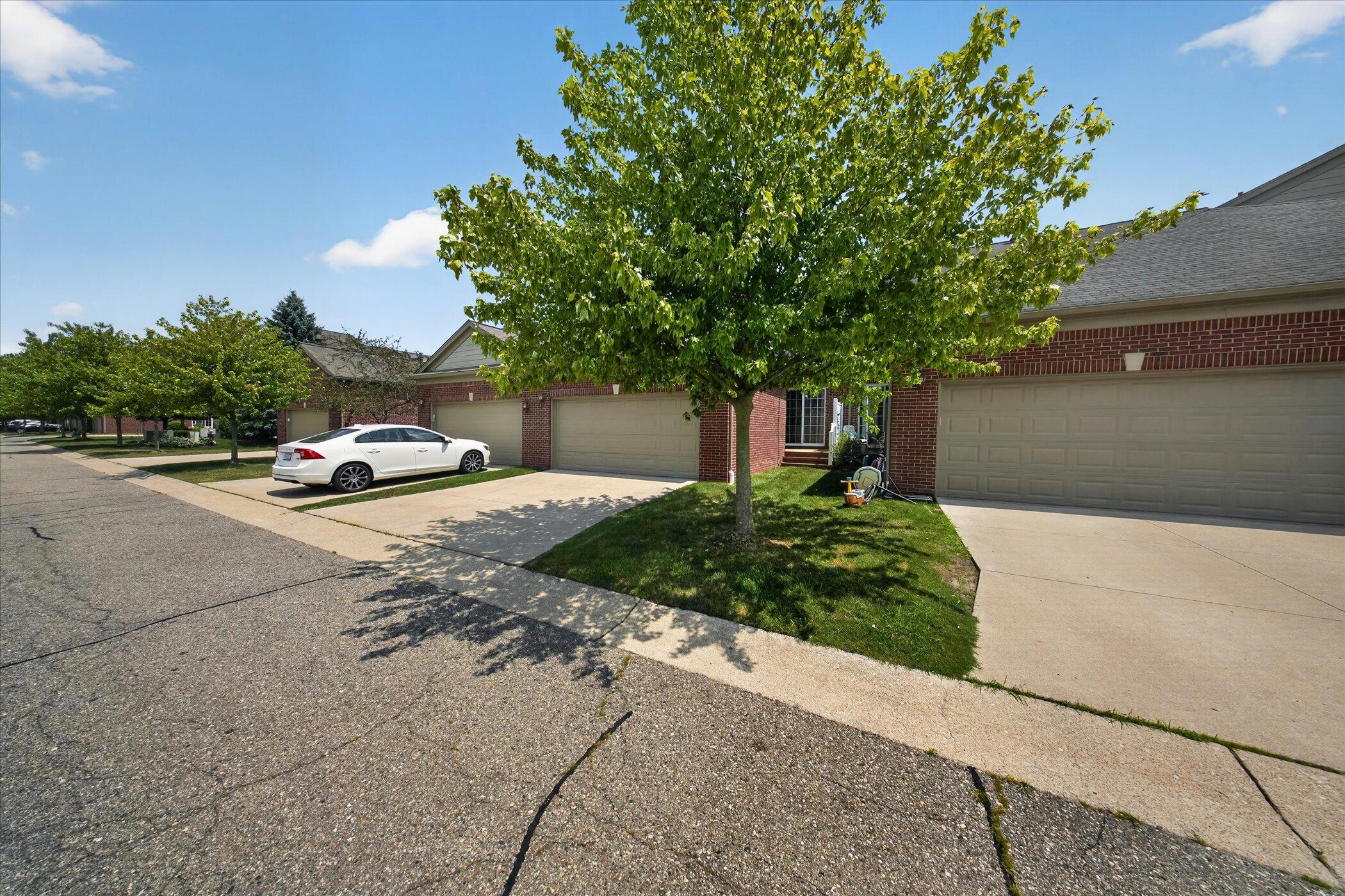 49816 Potomac Road, Unit 81 Canton, MI 48188 - Photo 49 of 49 53-49816-Potomac-Rd-Canton-Township-Wind