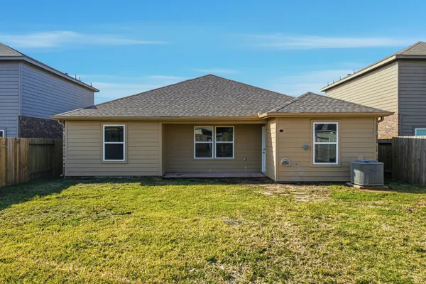 $2,000 | 10711 Milo Court, Richmond, TX 77469