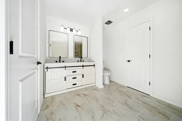 $2,000 | 10711 Milo Court, Richmond, TX 77469