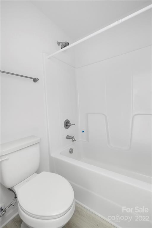 6906 Pear Tree Road Charlotte, NC 28216 - Photo 19 of 20 Gallery Image 19