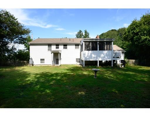 28 Highview Drive Hingham, MA 02043 - Photo 16 of 17