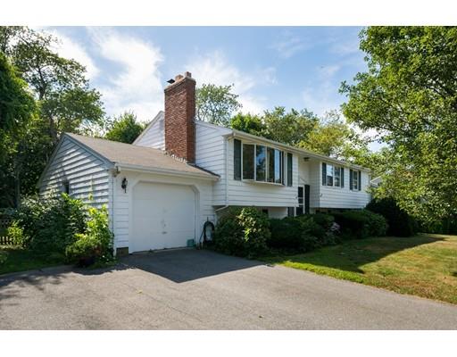 28 Highview Drive Hingham, MA 02043 - Photo 3 of 17