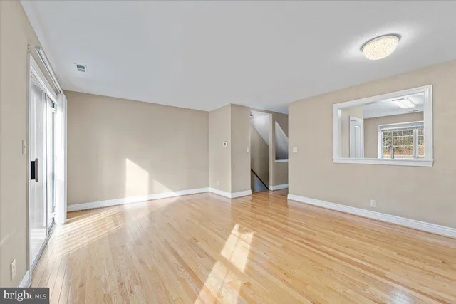 $329,950 | 309 Providence Street, Unit 309, Stafford, VA 22554