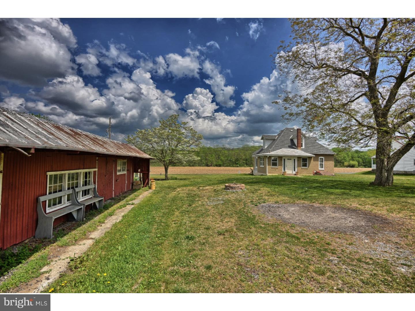 159 Bowers Road Mertztown, PA 19539 - Photo 2 of 25 Gallery Image 2