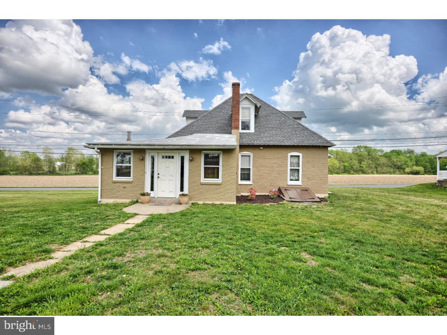 159 Bowers Road Mertztown, PA 19539 - Photo 3 of 25 Gallery Image 3