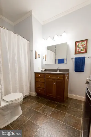 $1,995 | 1043 Washington Street, Reading, PA 19601