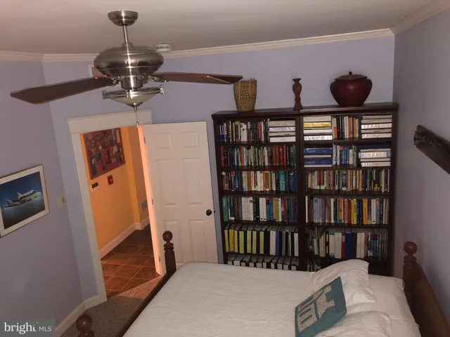 $1,995 | 1043 Washington Street, Reading, PA 19601