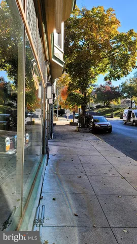 $1,995 | 1043 Washington Street, Reading, PA 19601