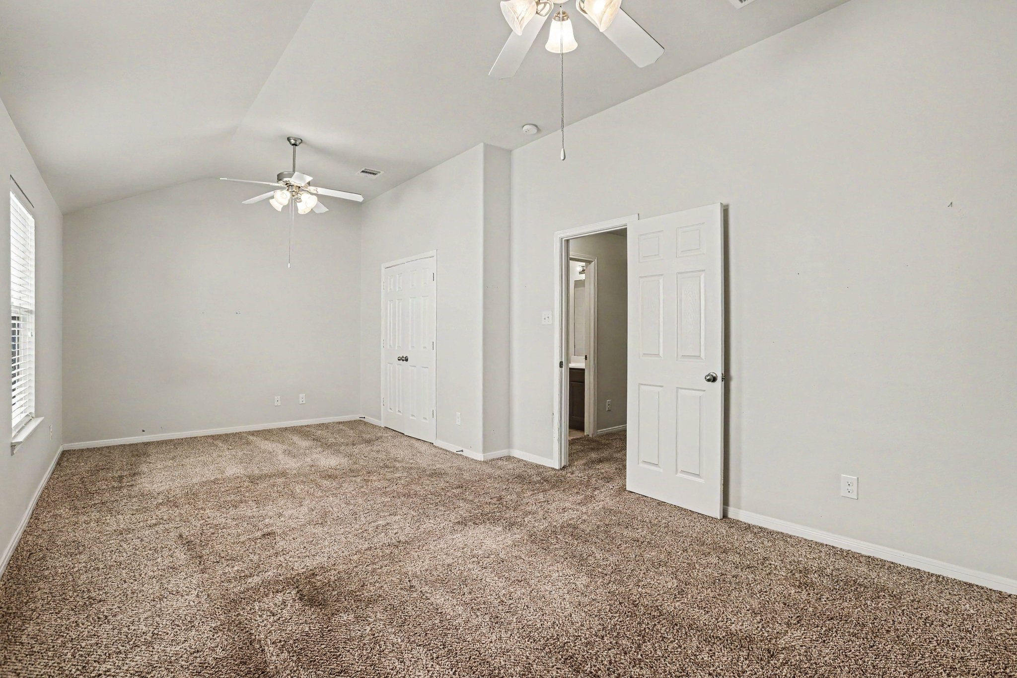 25222 Ginger Ranch Drive Katy, TX 77494 - Photo 27 of 33 Another view of the homes second extra large bedroom with the double door closet.