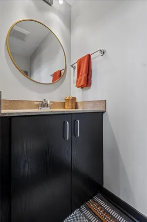 $595,000 | 2201 West Wabansia Avenue, Unit 5, Chicago, IL 60647