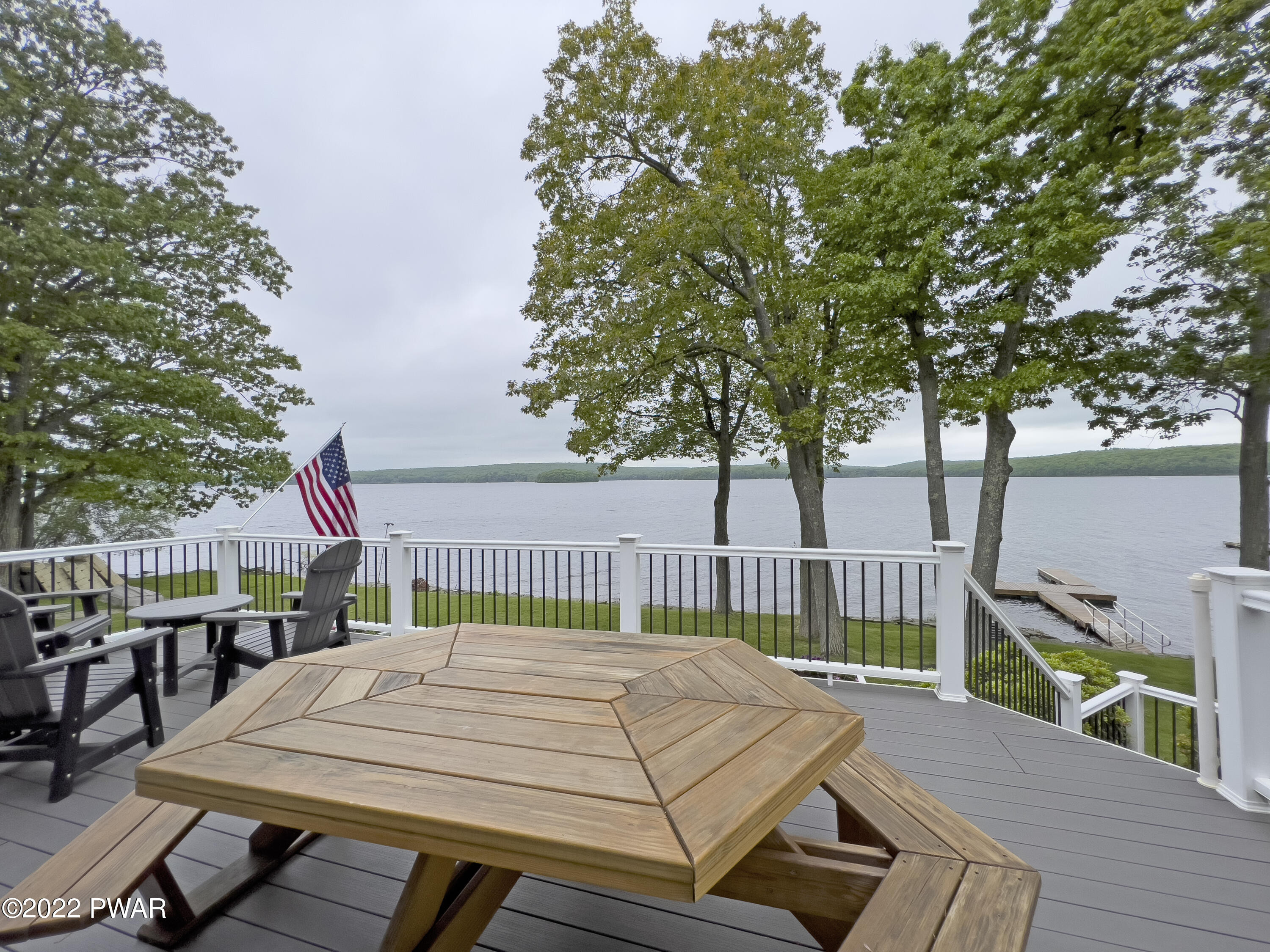 171 Shore Road Tafton, PA 18464 - Photo 28 of 73 Deck