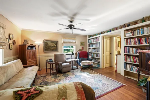 $410,000 | 901 Old State Lane, Denison, TX 75020