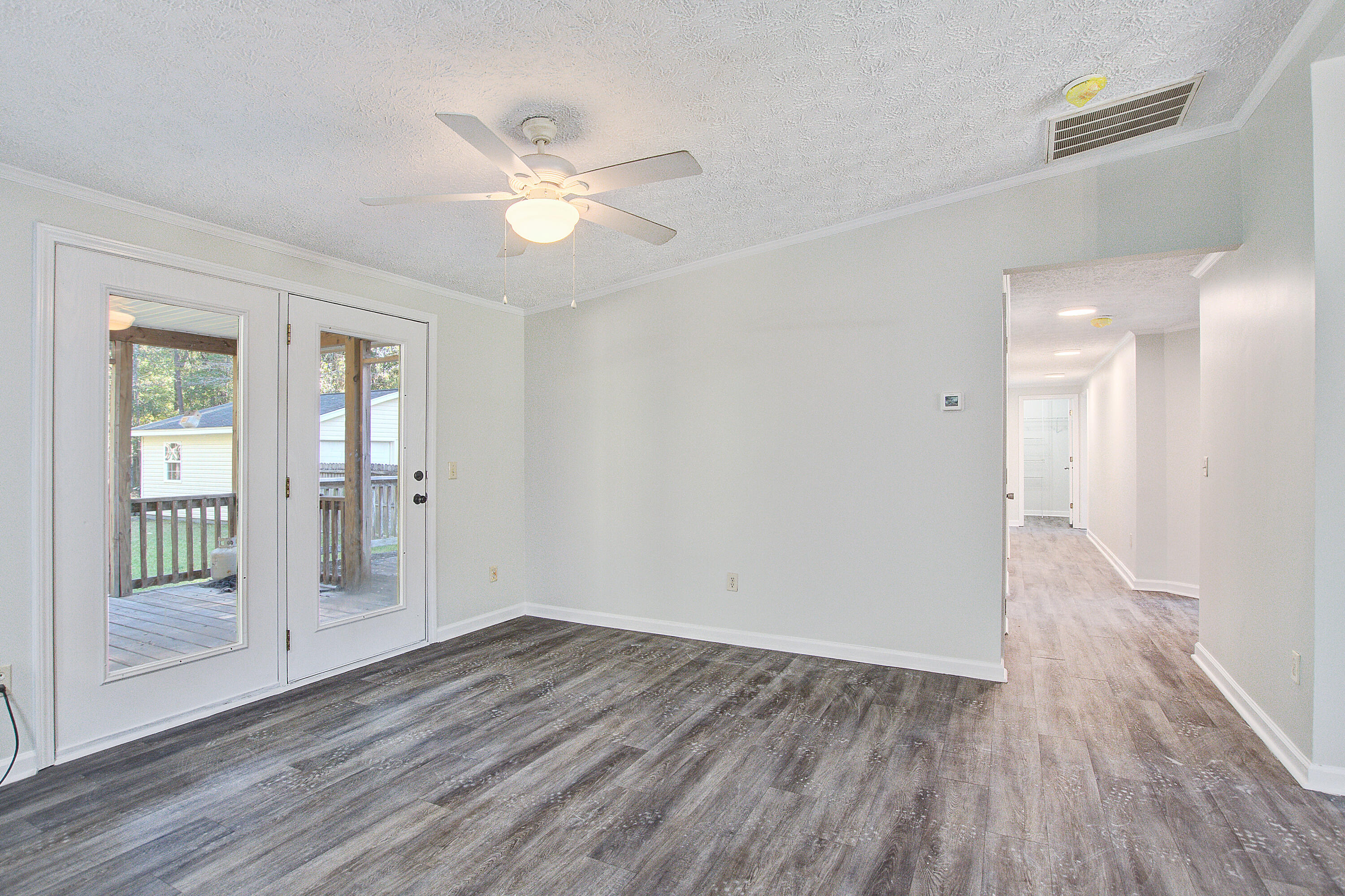 111 County Rd S-18-765 Summerville, SC 29483 - Photo 13 of 31 111 (13)